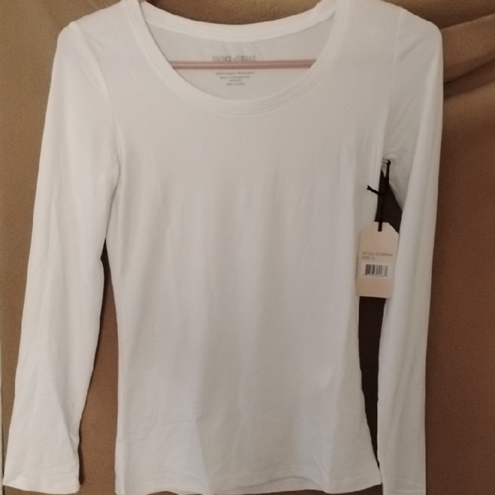 Elegant White Long Sleeve Tee